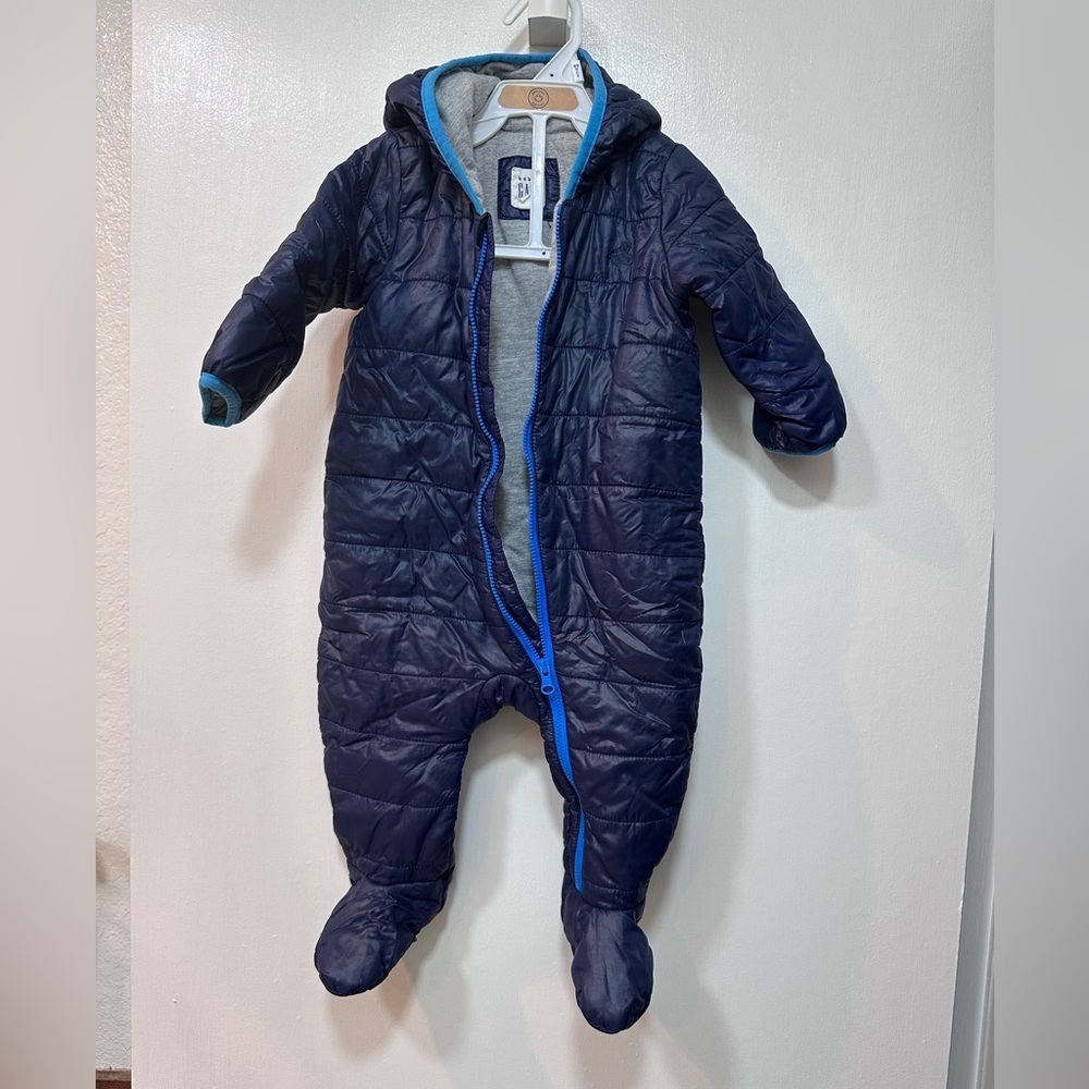 Baby Gap Navy Blue Quilted Kids One Piece size 6-12 mos
